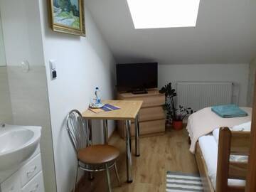 Фото номера Просторный одноместный номер Проживание в семье Homestay Stróżówka г. Горлице 3